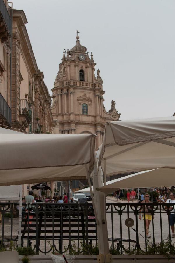 Aristogatti Hotel Ragusa Exterior photo